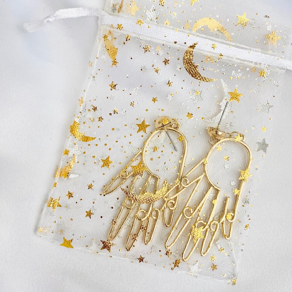 Hands Shape Gold Drop Earrings - Picture 2 of 6